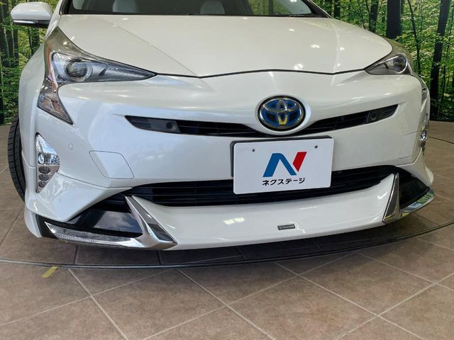 プリウス1.8 A プレミアム ツーリングセレクション