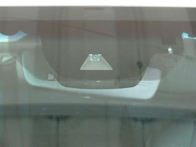 クラウンハイブリッド 2.5 RS Four 4WD