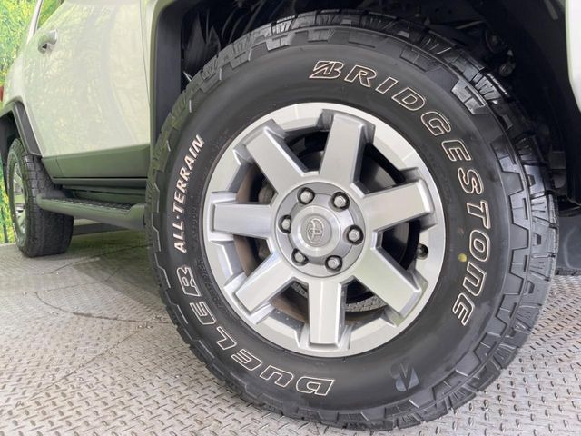 �y�����I�v�V����17�C���`�A���~�z�C�[���z�����I�v�V�����z�C�[���𑕒��B���s���\�̌���ɉ����A�O�ς����X�^�C���b�V���ɂȂ��Ă��܂��B
