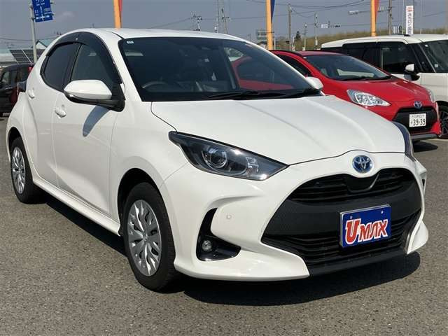 ヤリス1.5 ハイブリッド X E-Four 4WD