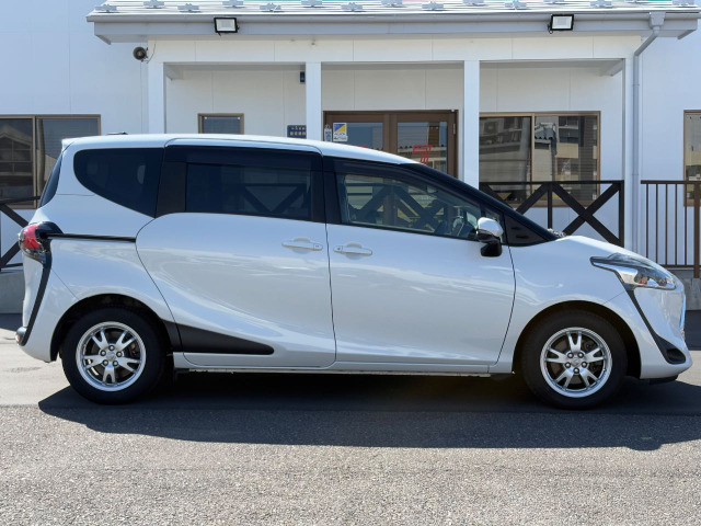 シエンタ1.5 ファンベース G