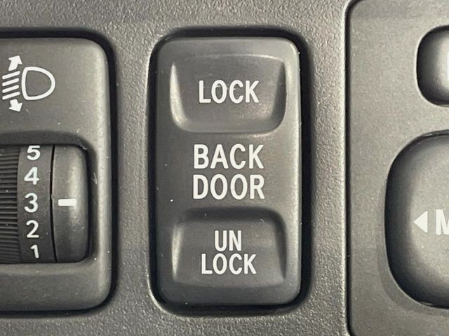 ���Ђł́A�S�ԁw�C�����Ȃ��x�̂��Ԃ̂ݎ�舵���Ă���܂��B��C�o�C���[�ɂ�錵�I�����d����̌�A���Ɍ�̎ԗ��`�F�b�N���s���A�l�N�X�e�[�W���F�肵�����i���Ȓ��ÎԂ����񋟂��Ă���܂��B