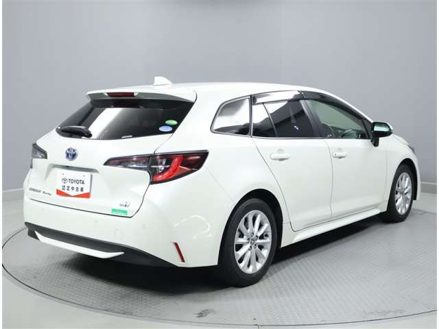 カローラツーリング1.8 ハイブリッド S