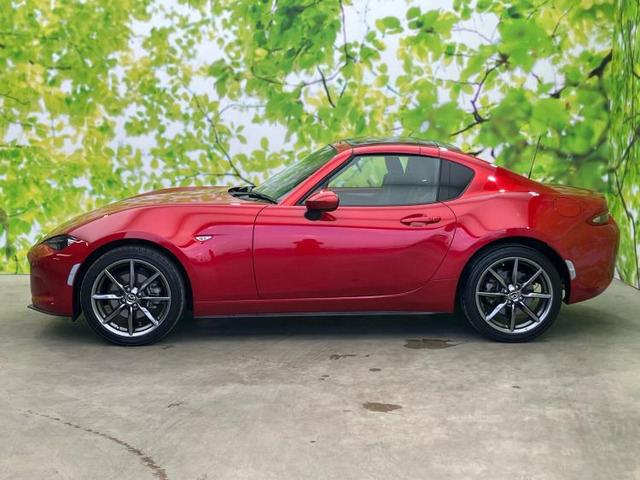 ロードスターRF2.0 VS