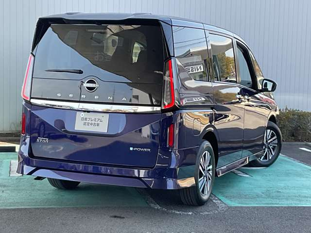 セレナ1.4 e-POWER ハイウェイスターV