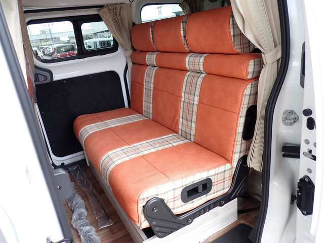 ������g������Ԓ����܂�1��ł��Ȃ�����!�y�L�����p�[�ł͏��������邵�A�n�C�G�[�X�x�[�X�̃o���R���ł͑傫������B�����Œ��ڂ��W�߂�NV200���x�[�X�ɂ����~�h���T�C�Y�̃o���R����
