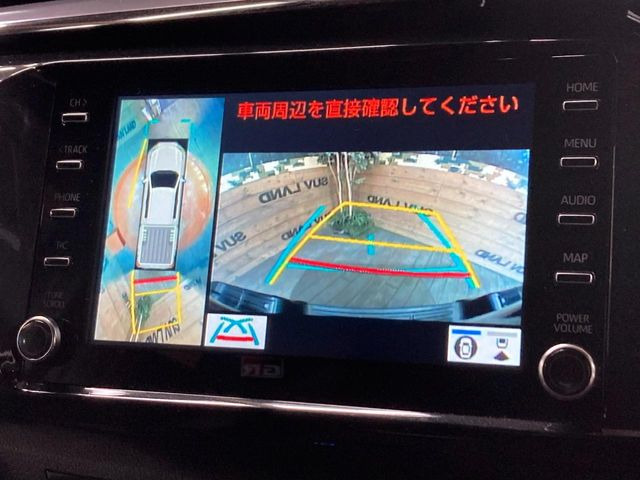 �y�p�m���~�b�N�r���[���j�^�[�z��p�̃J�����ɂ��A�ォ�猩���낵���悤�Ȏ��_��360�x�N���}�̎��͂��m�F���邱�Ƃ��ł��܂������p�������m�F���₷���A�����ꏊ�ł̐؂�Ԃ��⒓�Ԃ��X���[�Y�ɍs���܂��B