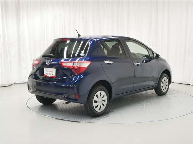 ヴィッツ1.3 F セーフティ エディションIII 4WD