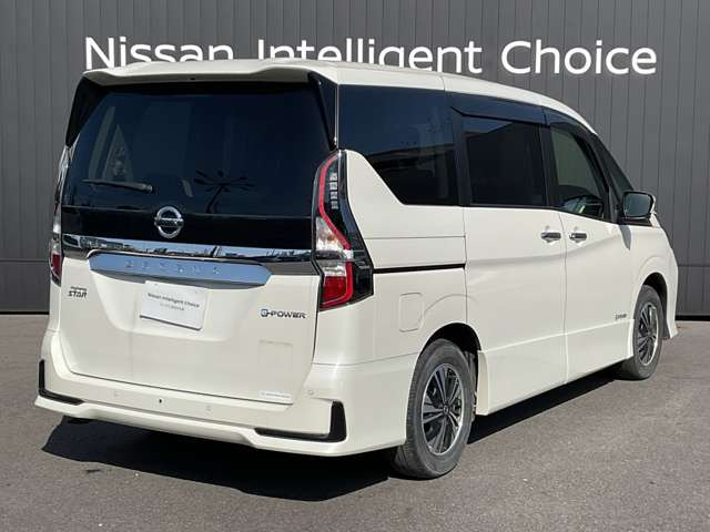 セレナ1.2 e-POWER ハイウェイスターV