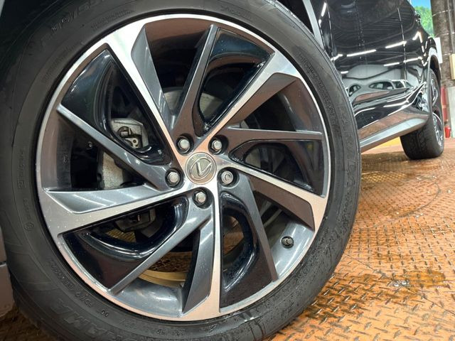 �y�����I�v�V����20�C���`�A���~�z�C�[���z�����I�v�V�����z�C�[���𑕒��B���s���\�̌���ɉ����A�O�ς����X�^�C���b�V���ɂȂ��Ă��܂��B