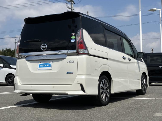 セレナ2.0 ハイウェイスター Vセレクション