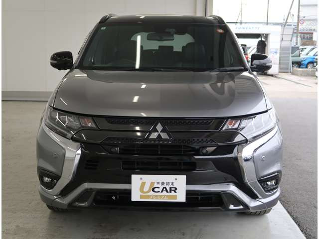 アウトランダーPHEV2.4 ブラック エディション 4WD