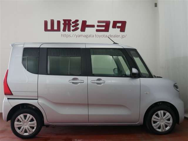 タントX 4WD