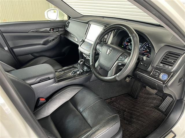 クラウンアスリートハイブリッド 2.5 S