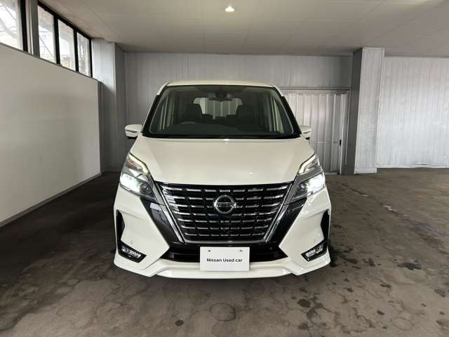 セレナ2.0 ハイウェイスターV 4WD