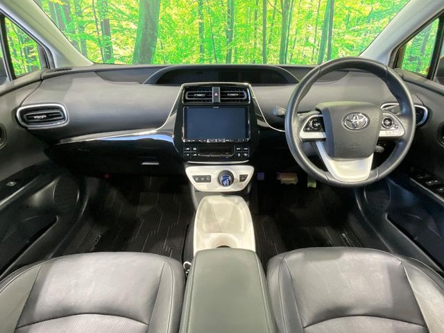 プリウス1.8 A プレミアム ツーリングセレクション