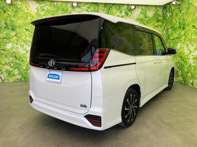 ノア1.8 ハイブリッド S-Z