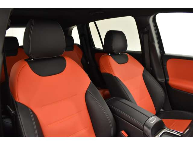 GLBGLB200d 4マチック AMGラインパッケージ 4WD