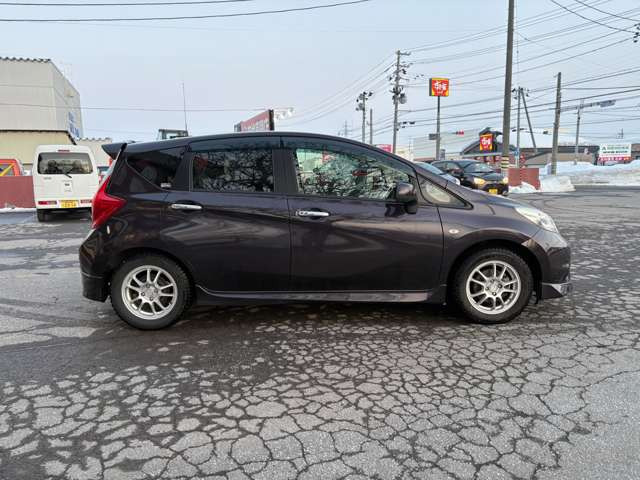 ノート1.2 メダリスト エマージェンシーブレーキ パッケージ