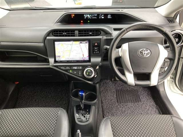 アクア1.5 X-URBAN