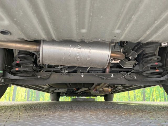 ����肪���ꂢ�Ȃ����ɁA�h�K���H�̎{�H���I�X�X���B�~��n��͂������A���ݕ��ɂ��Z���̕���A��Ń}�����E�E�B���^�[�X�|�[�c���������ɂ��D�]���������Ă���܂��B