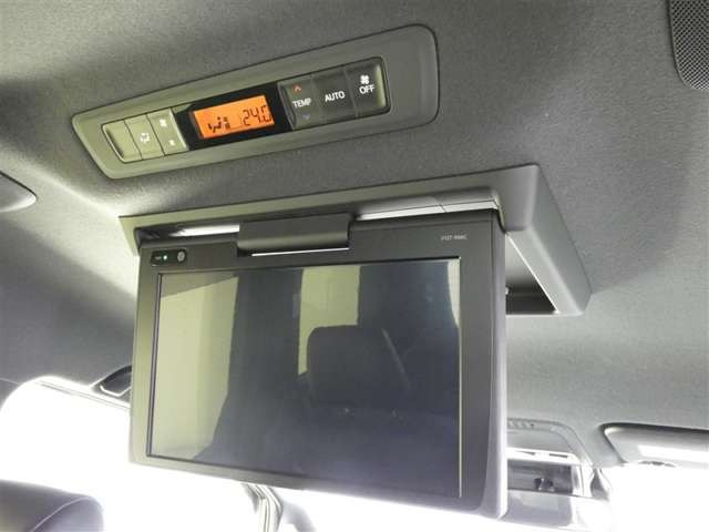 エスクァイアハイブリッド1.8 Gi