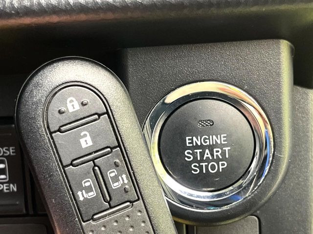 �y�X�}�[�g�L�[�z�J�o����|�P�b�g�ɓ��ꂽ�܂܂ł��h�A�̎{���E�������\�ȃX�}�[�g�L�[�𑕔��B�G���W���̃I���E�I�t�����J�M�����o���K�v����������Ƃ��Ă��֗��ł���