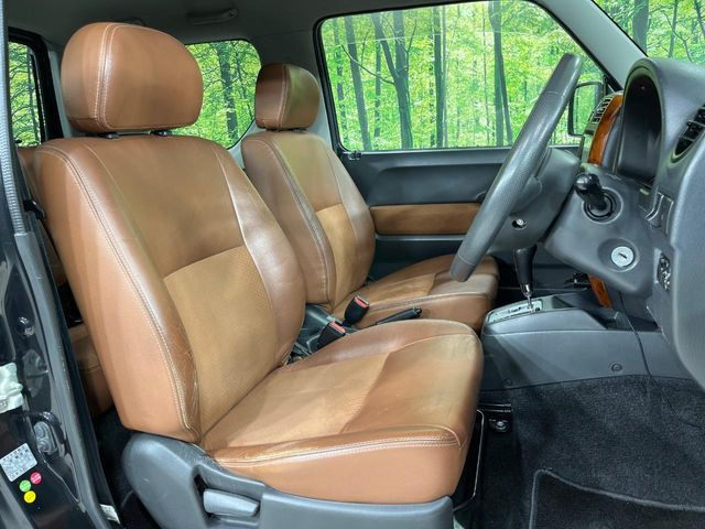 �^�]�ȃV�[�g���͎g�p�������Ȃ��A�ǍD�ȏ�ԂƂȂ��Ă��܂��B���J�Ɏg���Ă������Ƃ��悭�킩��܂��ˁB