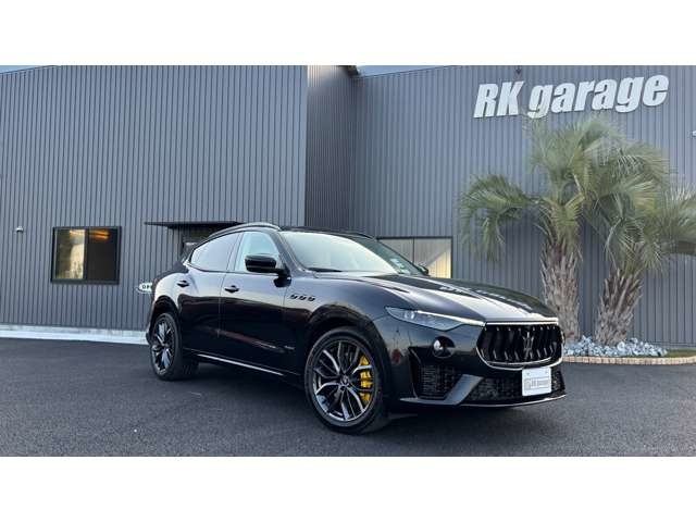 レヴァンテS グランスポーツ 4WD