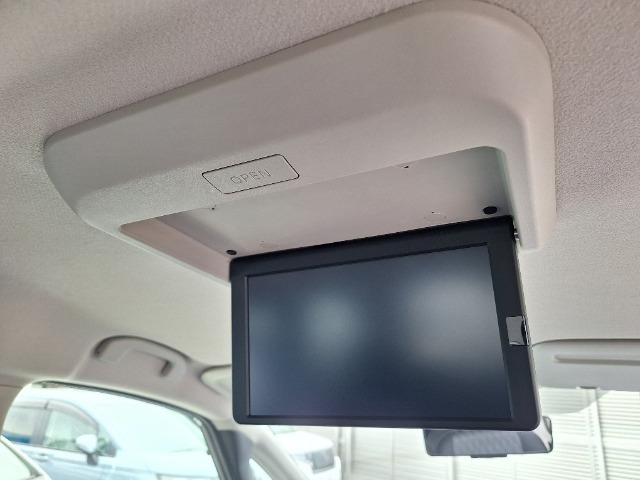 セレナ1.2 e-POWER ハイウェイスターV