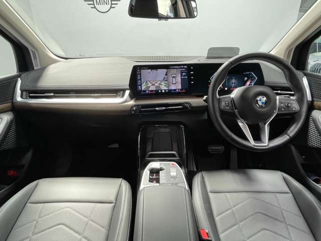 2シリーズアクティブツアラー218d