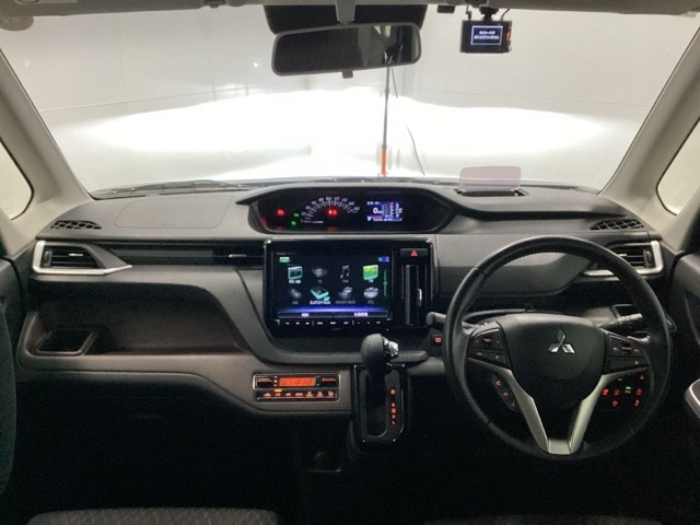 デリカD:21.2 カスタム ハイブリッド MV