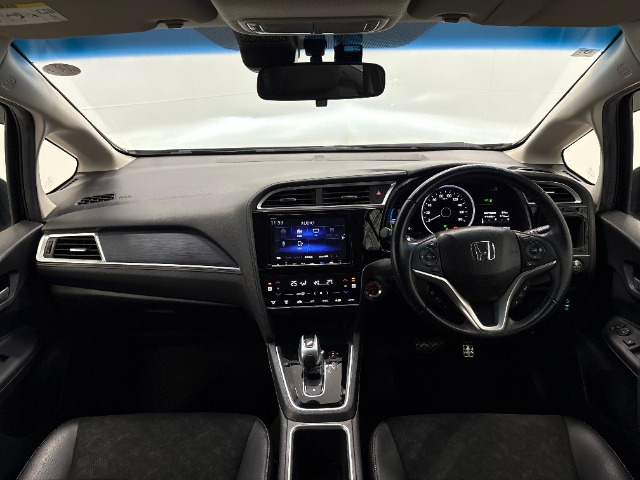 シャトル1.5 ハイブリッド X ホンダセンシング