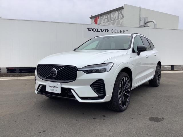 XC60ウルトラ T6 AWD プラグイン ハイブリッド 4WD