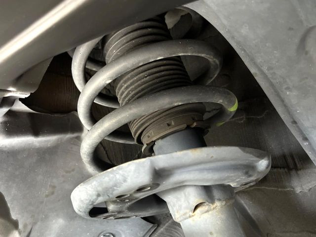 ����肪���ꂢ�Ȃ����ɁA�h�K���H�̎{�H���I�X�X���B�~��n��͂������A���ݕ��ɂ��Z���̕���A��Ń}�����E�E�B���^�[�X�|�[�c���������ɂ��D�]���������Ă���܂��B