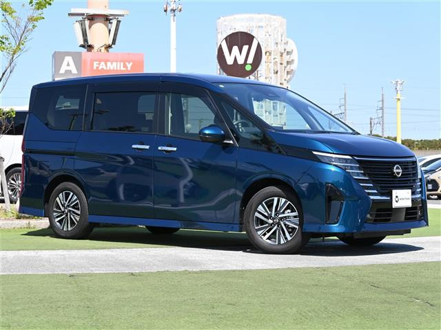 セレナ1.4 e-POWER ハイウェイスターV