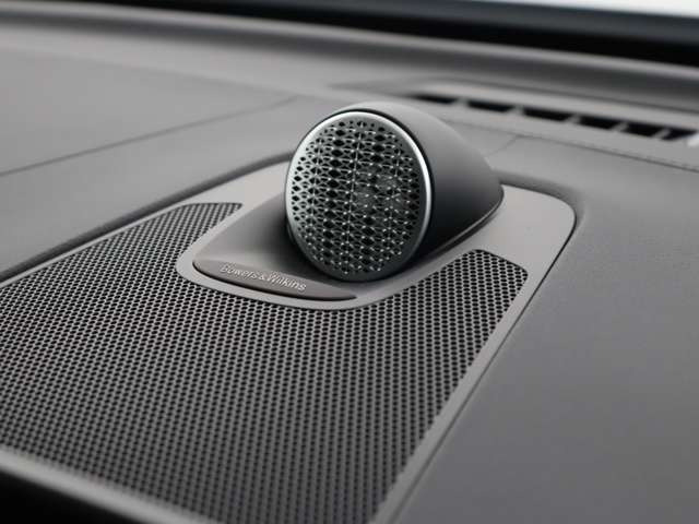 XC60ウルトラ T6 AWD プラグイン ハイブリッド 4WD