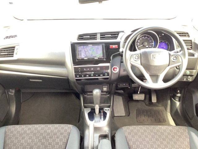 フィット1.3 13G Lパッケージ