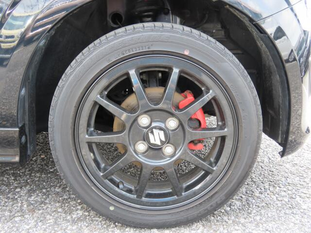 15�C���`�̏����A���~�z�C�[���t���ł���
