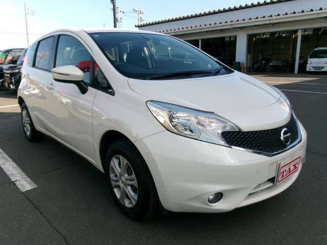 ノート1.2 X FOUR 4WD