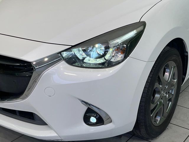 �yLED�w�b�h���C�g�z���V����ԑ��s�����ǍD�Ȏ��E���m�ۂ����S���ĉ^�]�ł��鍂�P�xLED�w�b�h���C�g�𑕔�!�_�����x�������A����d�͂��}�����Ă��܂��B