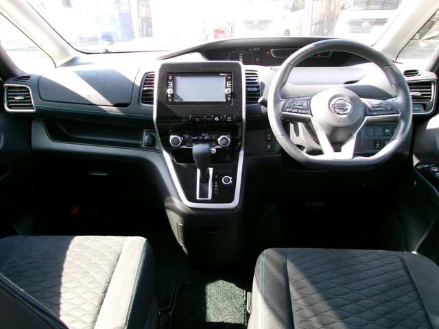 セレナ2.0 ライダー Vセレクション