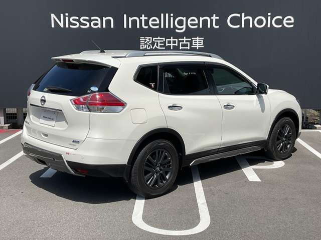 エクストレイル2.0 20X エクストリーマーX 4WD 3列車