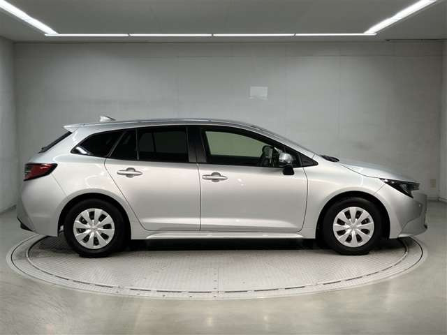 カローラツーリング1.8 ハイブリッド G