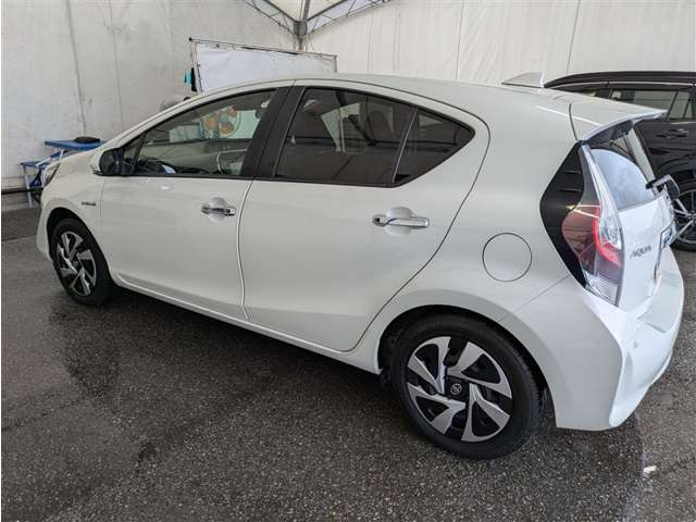 アクア1.5 S スタイルブラック