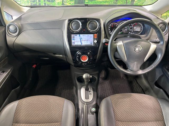 ノート1.2 メダリスト エマージェンシーブレーキ パッケージ