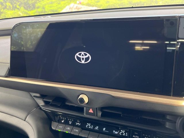 クラウンスポーツ2.5 Z E-Four 4WD