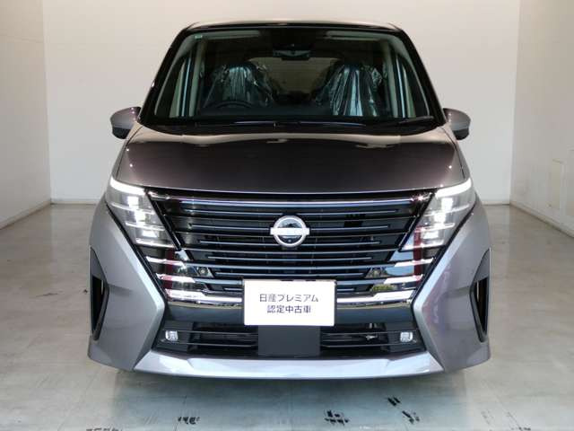 セレナ1.4 e-4ORCE ハイウェイスターV 4WD