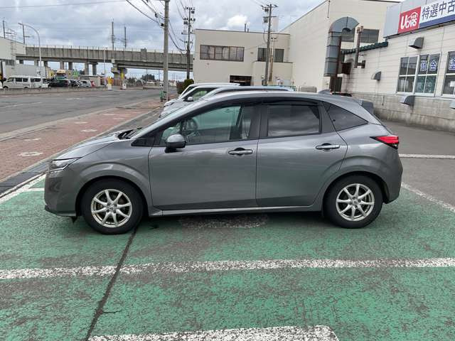 ノート1.2 X FOUR 4WD