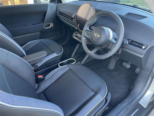 ミニクーパー SE